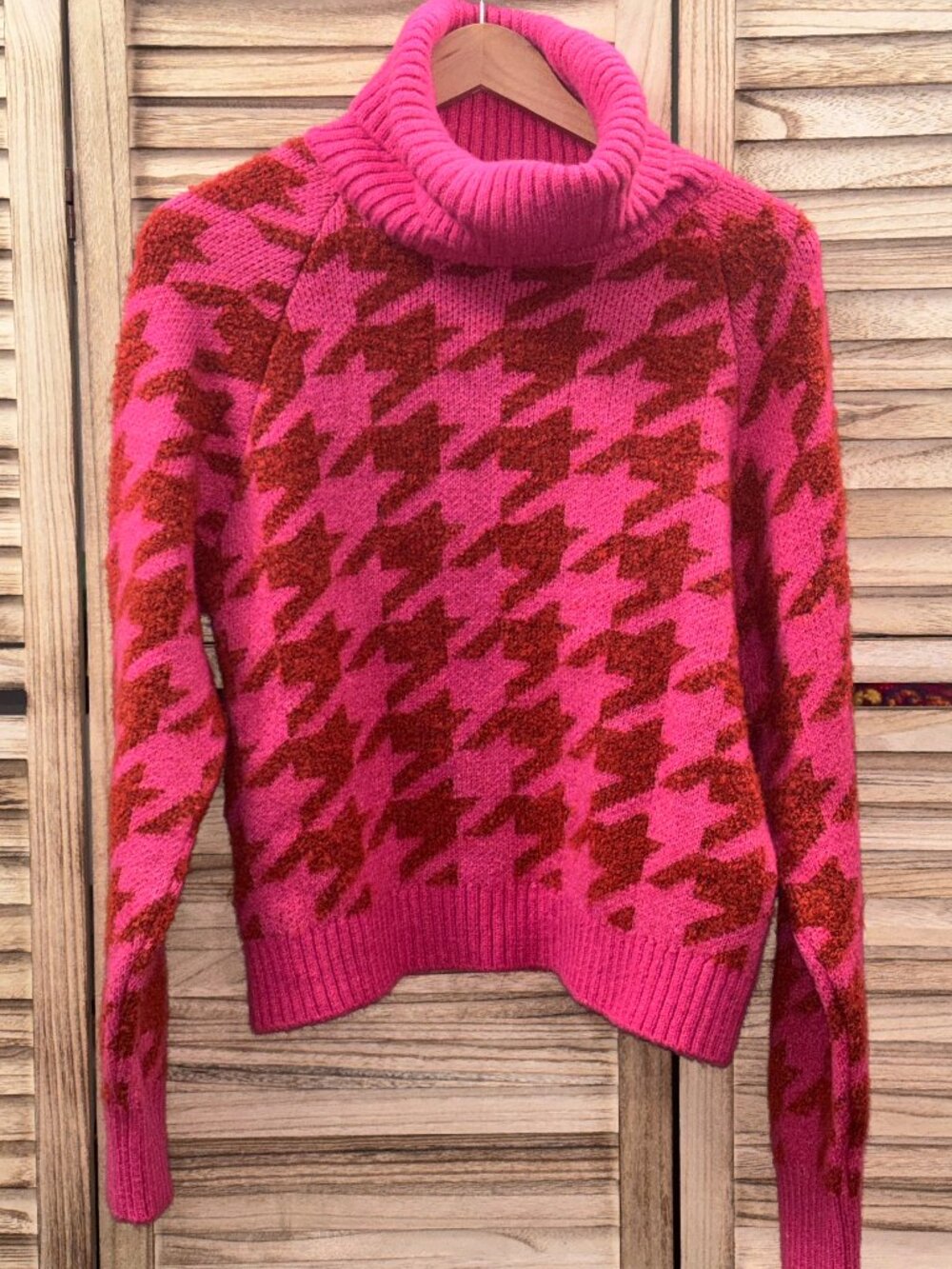 Mango Hot Pink & Red Houndstooth Turtleneck Sweater S NWOT - Picture 1 of 8